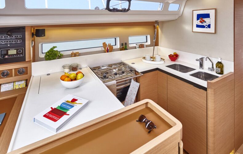 Galley on the Beneteau 440